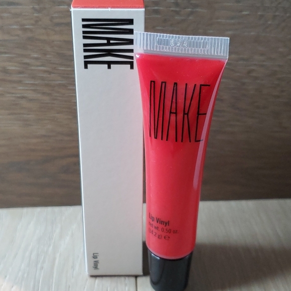 Make Beauty x Assassination Nation Red Lip Vinyl - Picture 3 of 3